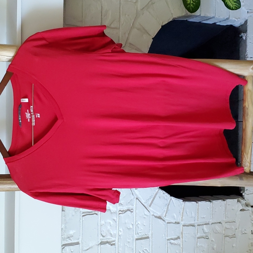 H&M men's Red Halfsleeve Tshirt